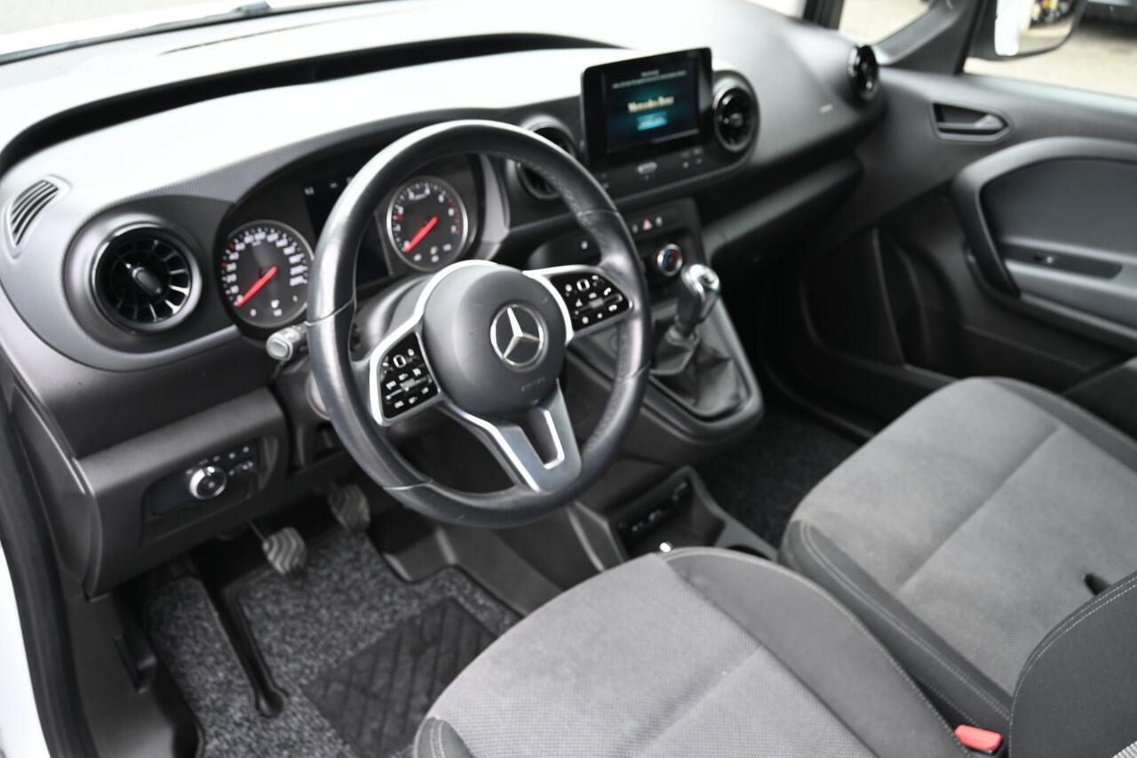 Mercedes-Benz CITAN 110 L1 Pro Benzine MBUX met Smartphone integratiepakket, 2 Zitsbank