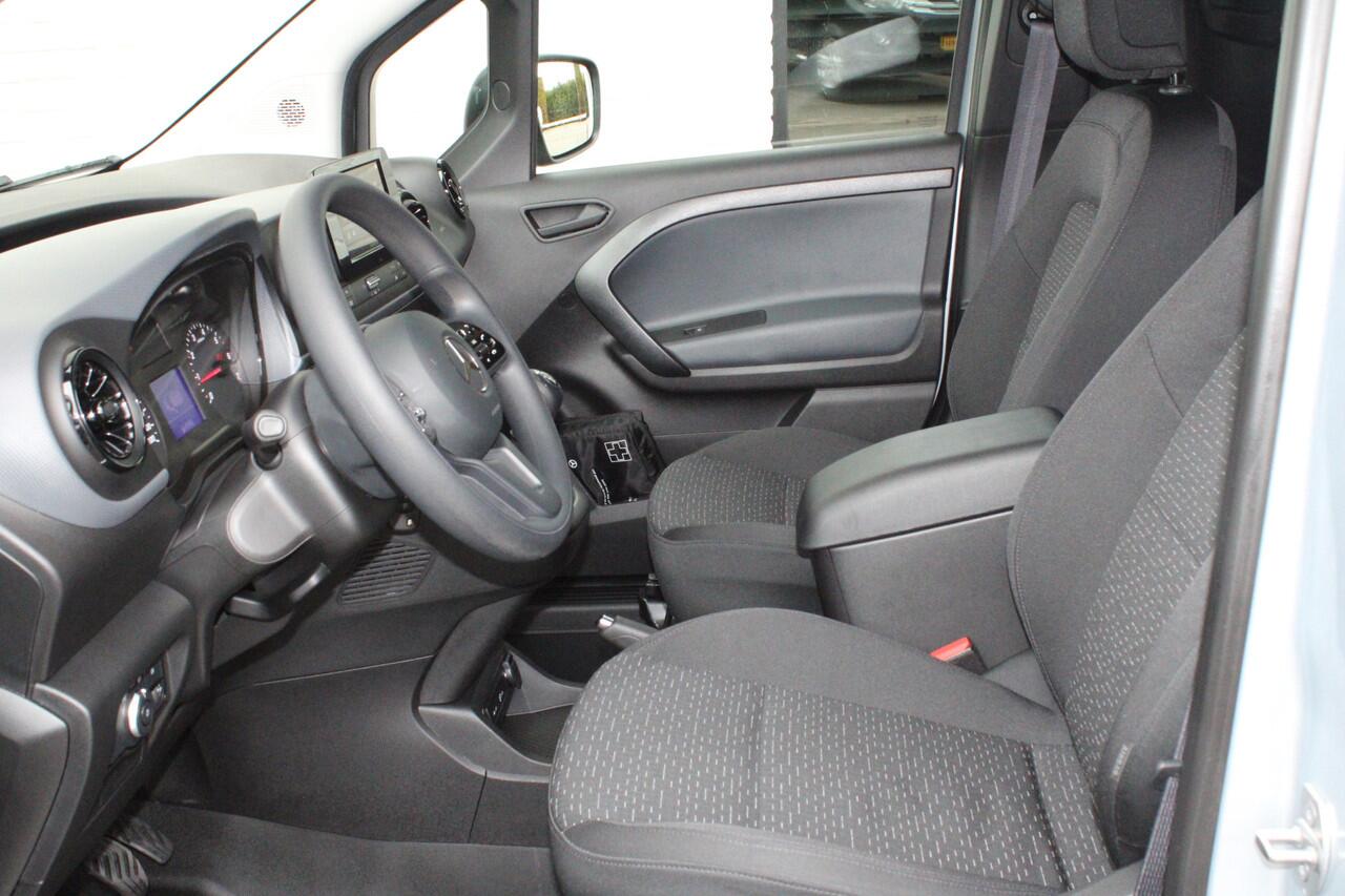Mercedes-Benz CITAN 113 L1 / Benzine / Schuifdeur / 9.000 km / Apple Carplay / NIEUWSTAAT