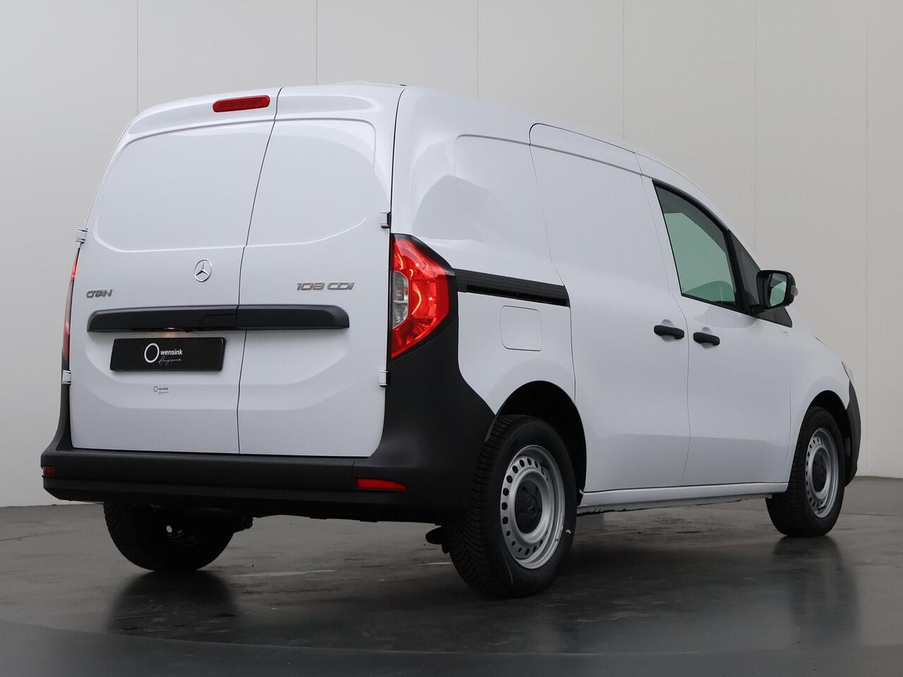 Mercedes-Benz CITAN 108 CDI L1 Base | Achteruitrijcamera | All Seasons | Airconditioning | Achterdeuren | Multifunctioneel stuurwiel |