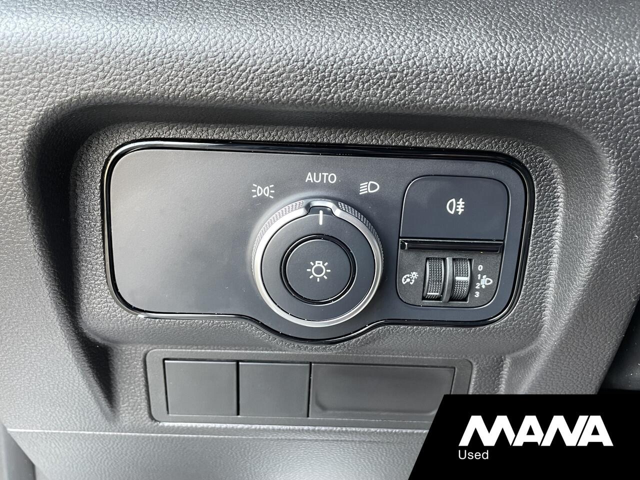 Mercedes-Benz CITAN 110CDI L1 Pro Airco Camera Carplay Touchscreen LED LM velgen