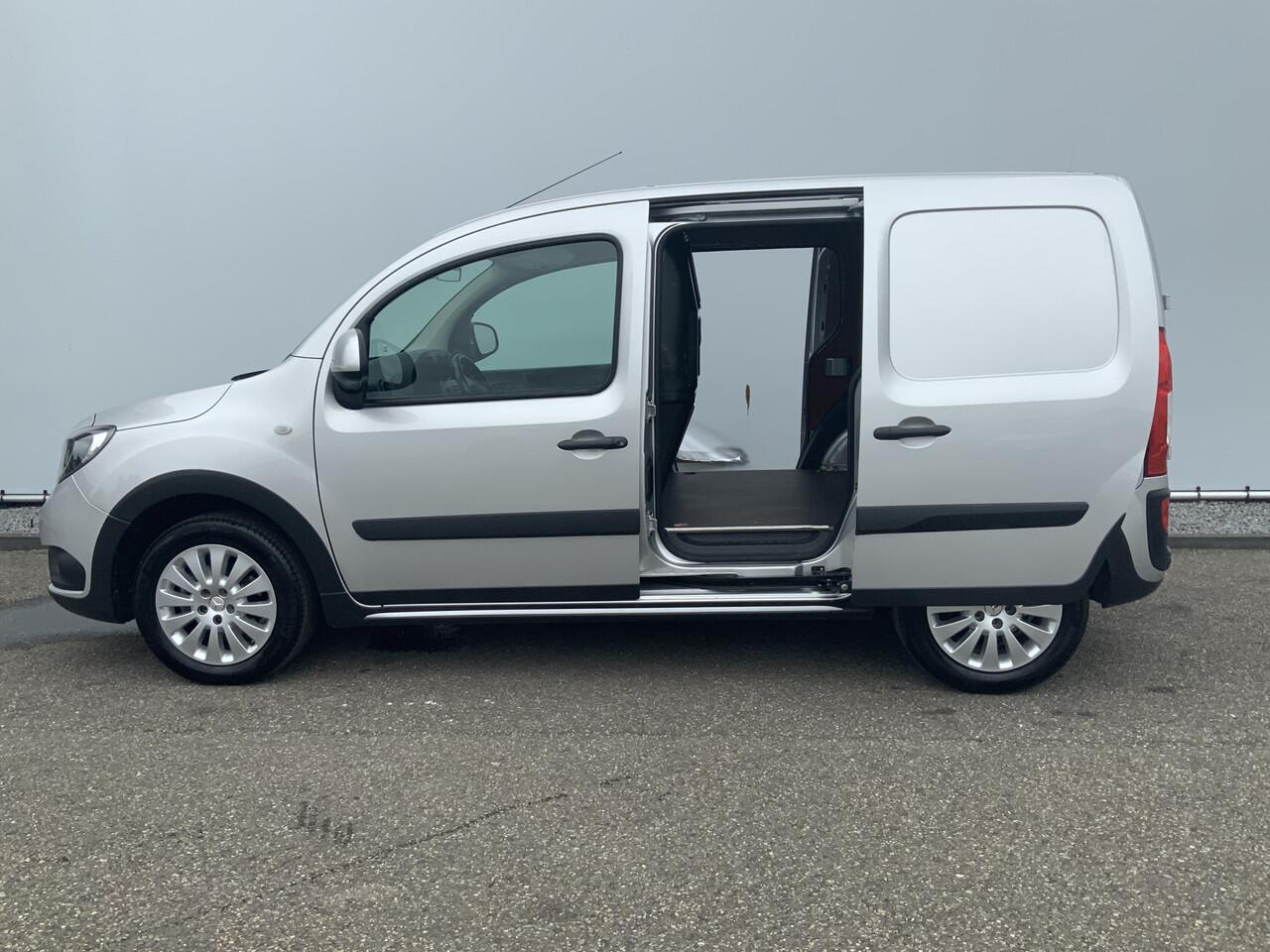 Mercedes-Benz CITAN 109 CDI BlueEFFICIENCY Airco Dub Schuifdeur Cruise Trekhaak 1050 kg alu velg Euro 6