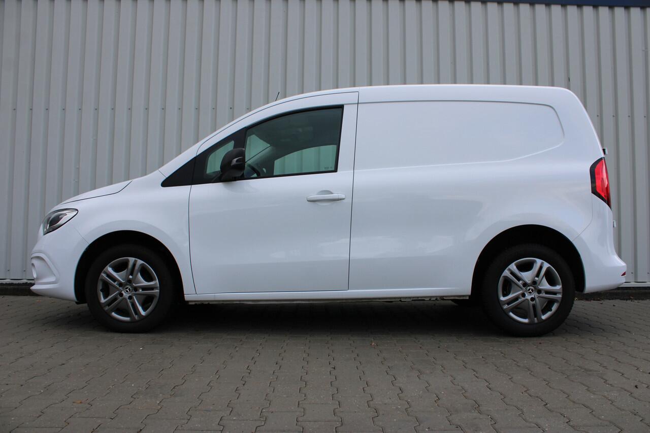 Mercedes-Benz CITAN 108 CDI L1 Base | Incl. 12 maanden garantie | Cruise control | Airco | Schuifdeur rechts | LED dagrijverlichting | DAB+ radio | Betonplex vloer |