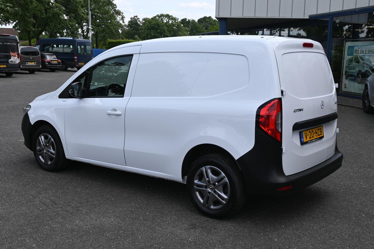 Mercedes-Benz CITAN 110 CDI L1 Pro 3 Zitplaatsen, MBUX, Stoelverwarming