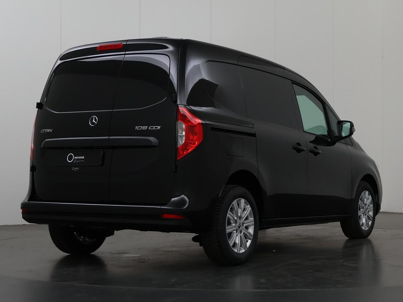 Mercedes-Benz CITAN 108 CDI L1 Pro | Airco | Achteruitrijcamera | Dodehoekassistent | Dynamisch Exterieurpakket | Multifunctioneel stuurwiel |