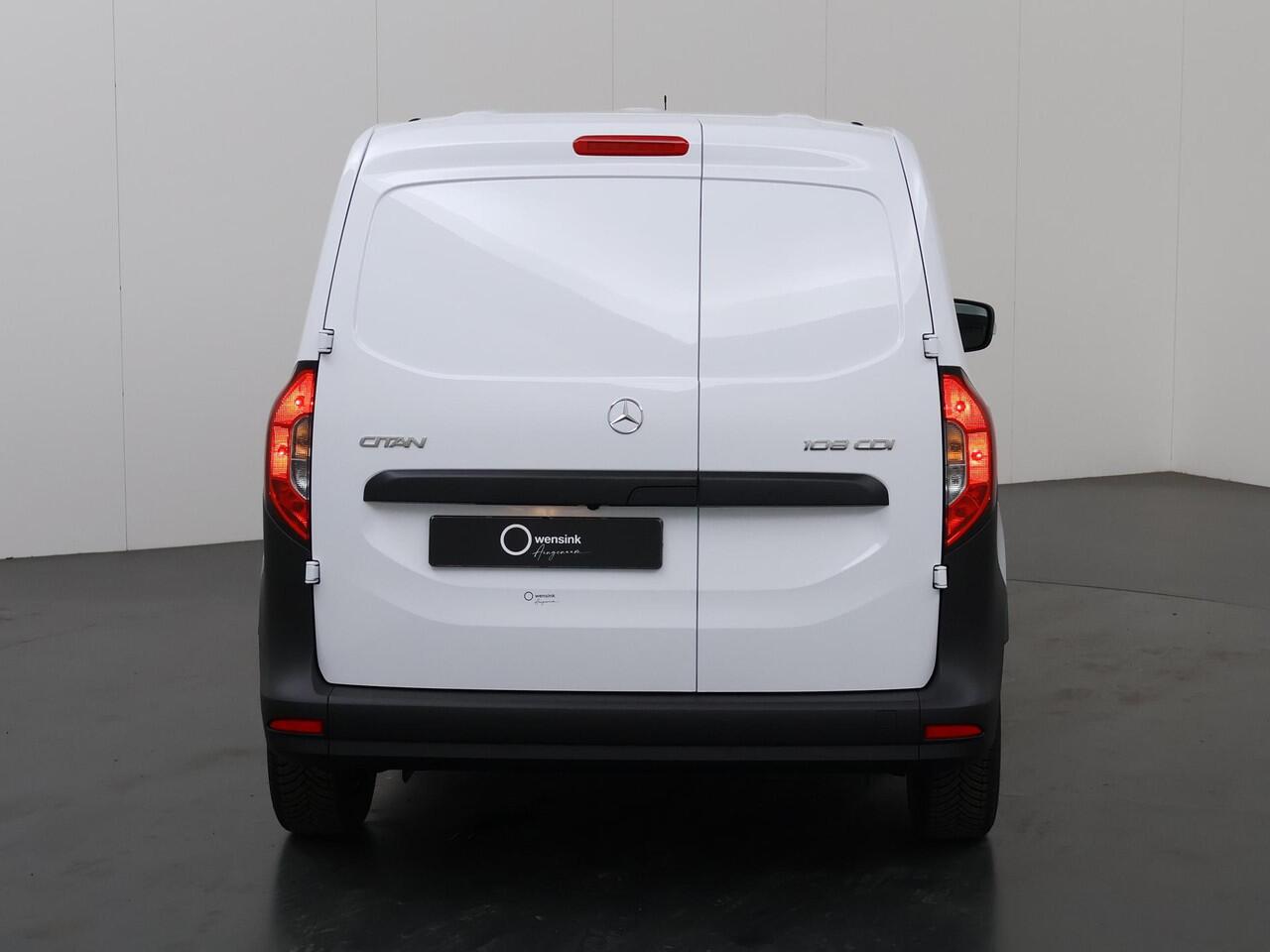 Mercedes-Benz CITAN 108 CDI L1 Base | Achteruitrijcamera | All Seasons | Airconditioning | Achterdeuren | Multifunctioneel stuurwiel |