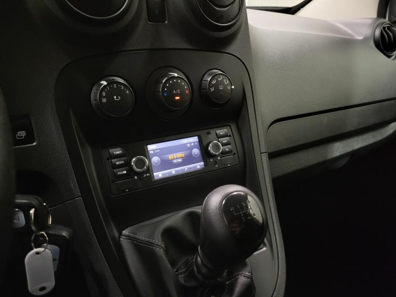 Mercedes-Benz CITAN 109CDI Trekhaak Euro 6!