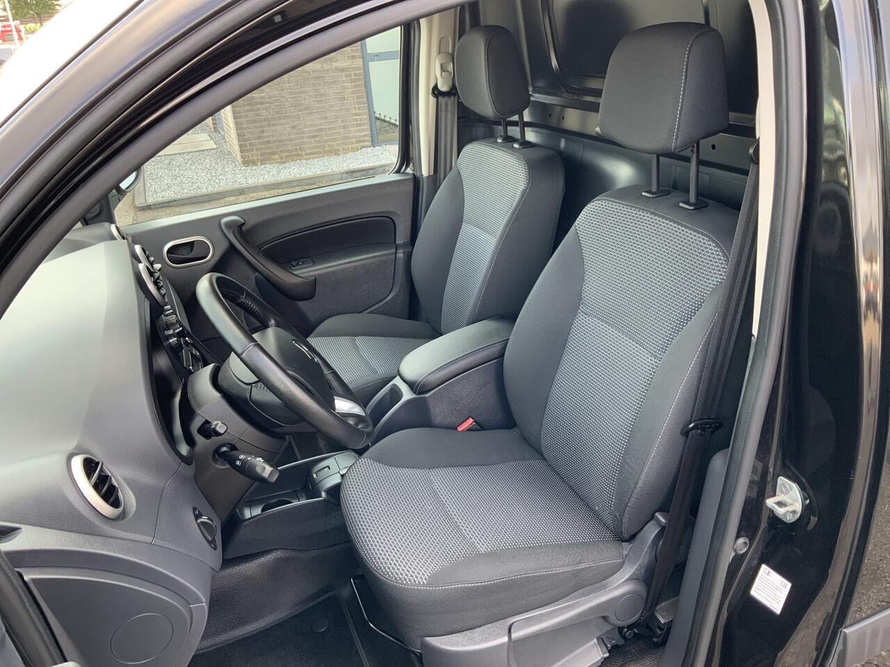 Mercedes-Benz CITAN 109 CDI BlueEFFICIENCY Business Ambition Airco Cruise Trekhaak 1050 kg Side Bar Euro 6