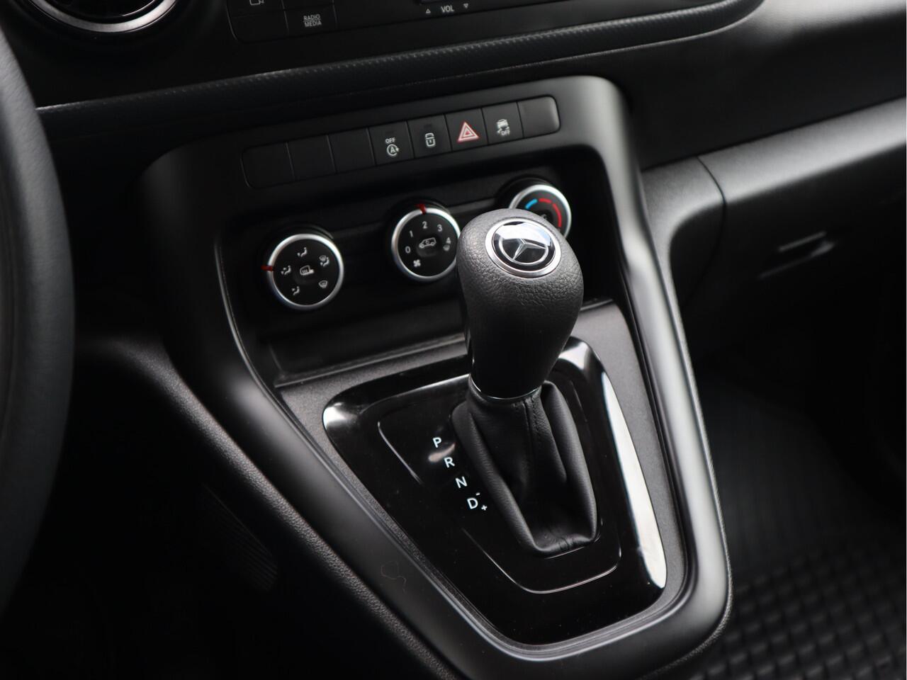 Mercedes-Benz CITAN 110 CDI Automaat - 3 Zits - Camera - Navi - Cruise