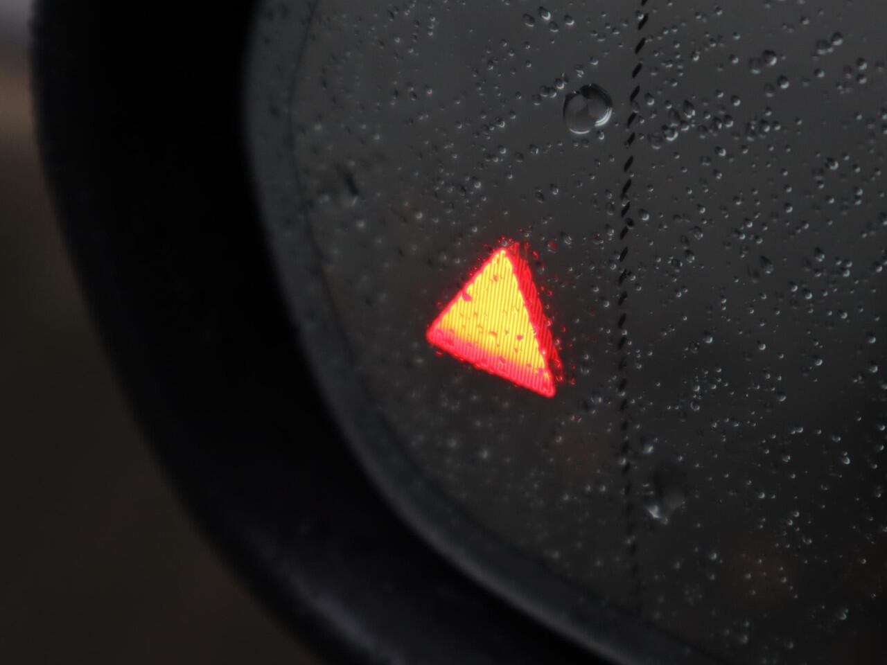 Mercedes-Benz CLA-KLASSE 250 e AMG Line