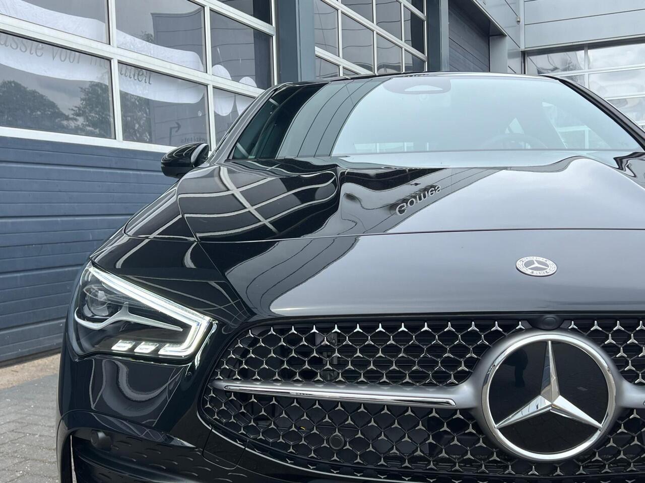 Mercedes-Benz CLA-KLASSE Shooting Brake 180 AMG Line | Achteruitrijcamera | Stoelverwarming | Sfeerverlichting