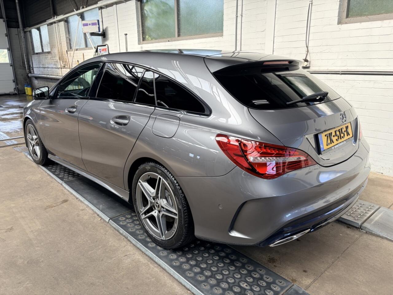 Mercedes-Benz CLA-KLASSE 180 AMG-Line Nightpakket Cruise Clima Navi NL Auto