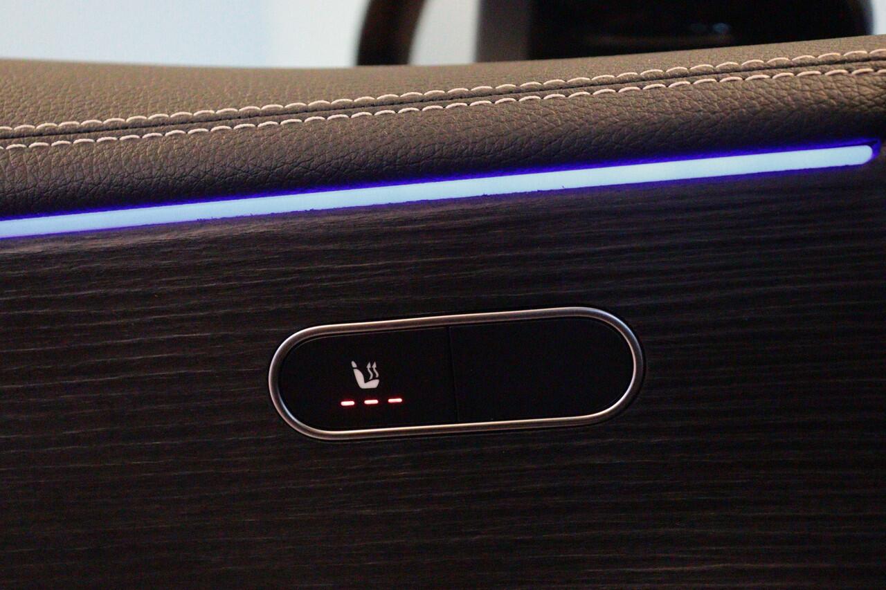 Mercedes-Benz CLA-KLASSE 180 Luxury Line Automaat | NAVI | 360-CAMERA | ADAP CRUISE | STOELVERW | AMBIENT-LIGHT |