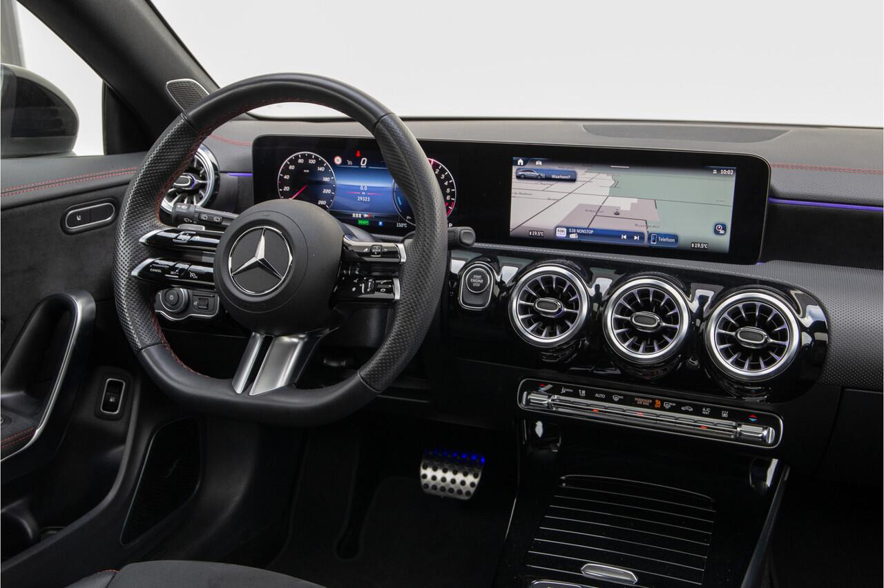 Mercedes-Benz CLA-KLASSE Shooting Brake 250 e AMG Premium, Nightpack, Pano, Key-Less, Burmester, Hybrid 2024