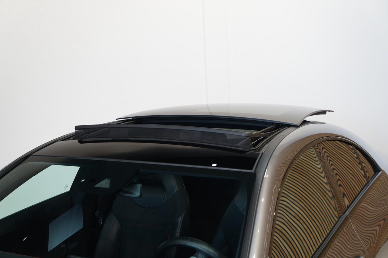 Mercedes-Benz CLA-KLASSE 250 e AMG ? PANO ? NIGHT ? CAMERA ? SFEER ? NAVI MBUX PLUS ? 19"