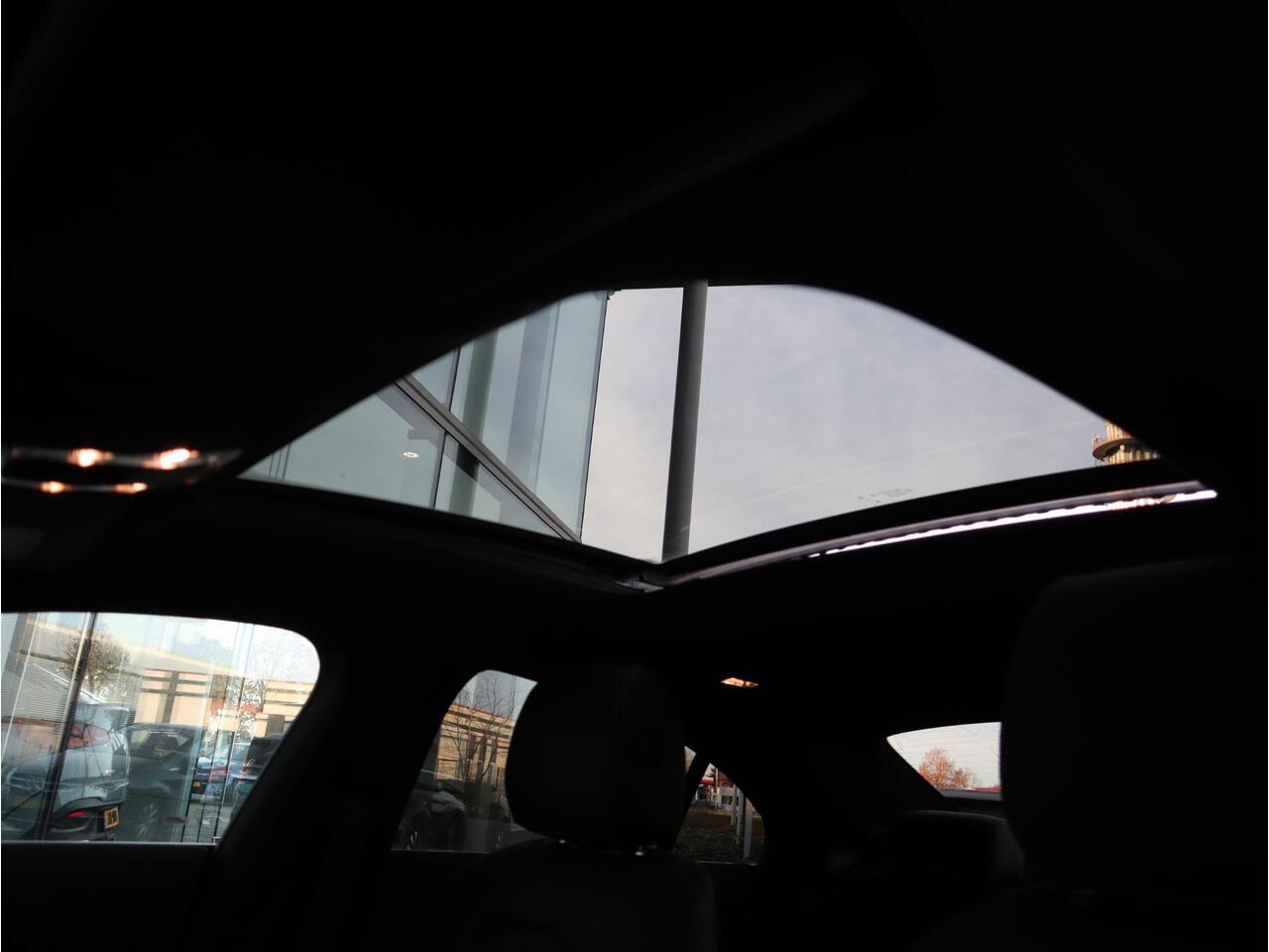 Mercedes-Benz CLA-KLASSE 180 Star Edition Luxury Line