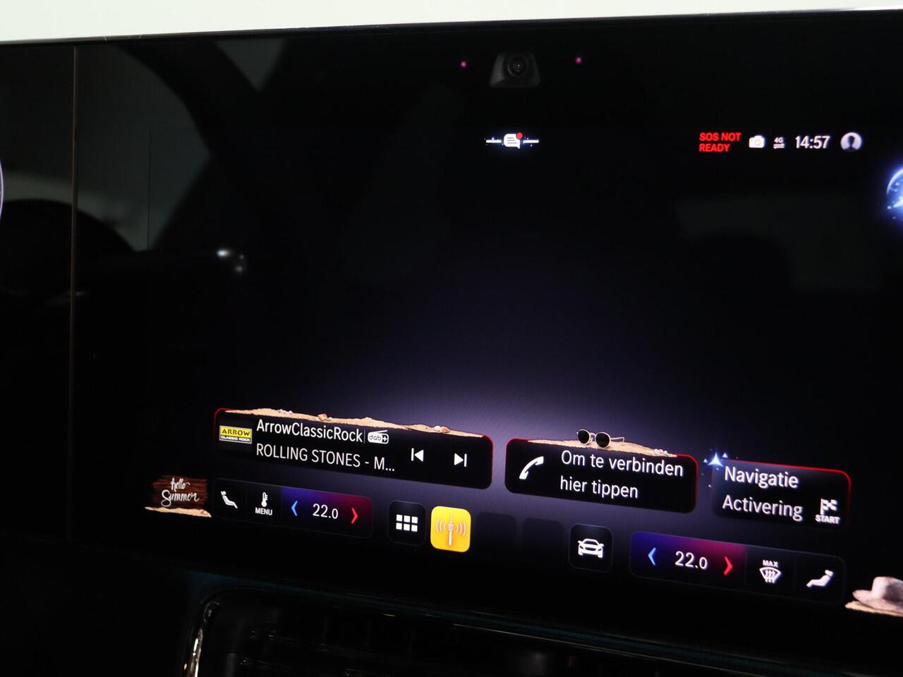 Mercedes-Benz CLA-KLASSE 250+ Launch Edition 85 kWh | AMG | Night | Panoramadak | 19" lichtmetalen velgen | Sfeerverlichting |