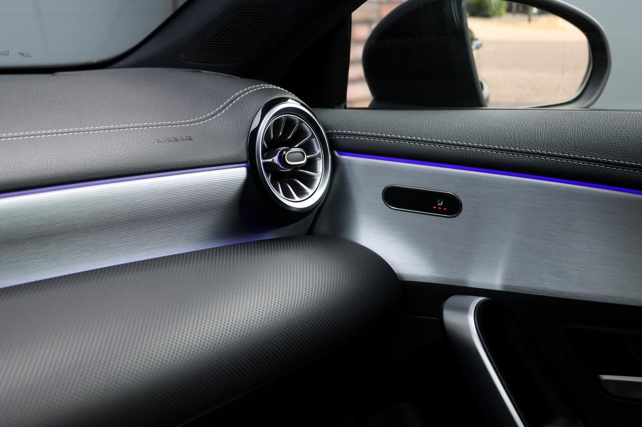 Mercedes-Benz CLA-KLASSE Shooting Brake 250 e AMG Line Aut8 | Widescreen | Sfeerverlichting | Camera | Advanced Sound System | Nightpakket | Cruise Control | High Perf. LED | Augmented Reality |