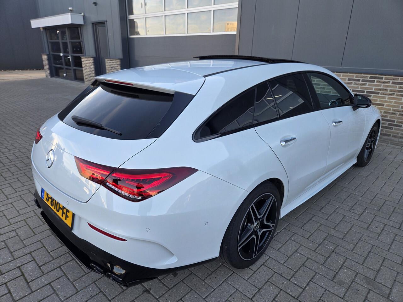 Mercedes-Benz CLA-KLASSE Shooting Brake,Camera,Led,Keyless,parelmoer wit. 200 AMG Line