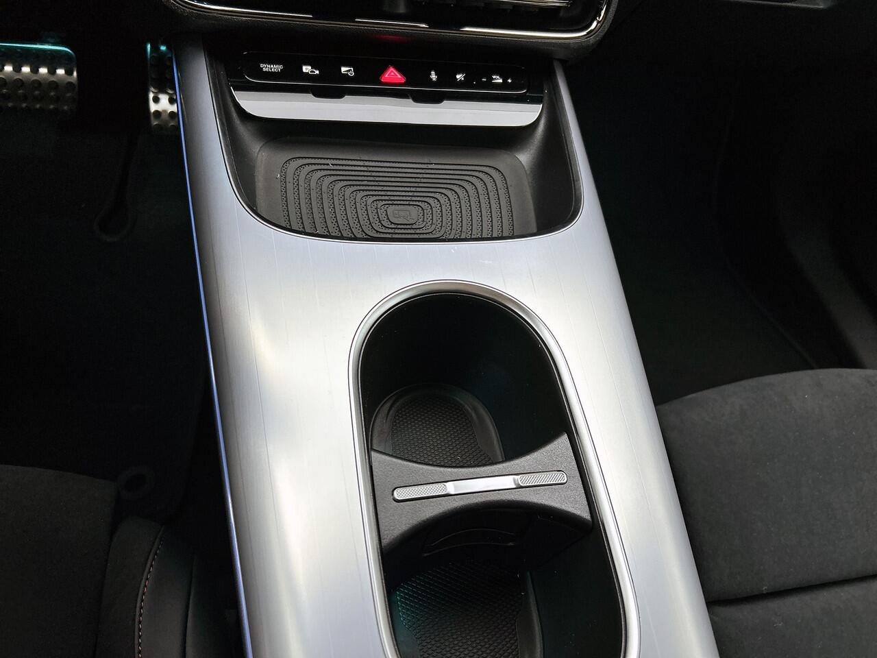 Mercedes-Benz CLA-KLASSE 250+ Launch Edition 85 kWh | Multibeam LED | Panoramadak | Warmtepomp | Memorypakket voorstoelen | Adaptieve Cruisecontrol | Nightpakket | Sierdelen aluminium | MULTIBEAM LED |