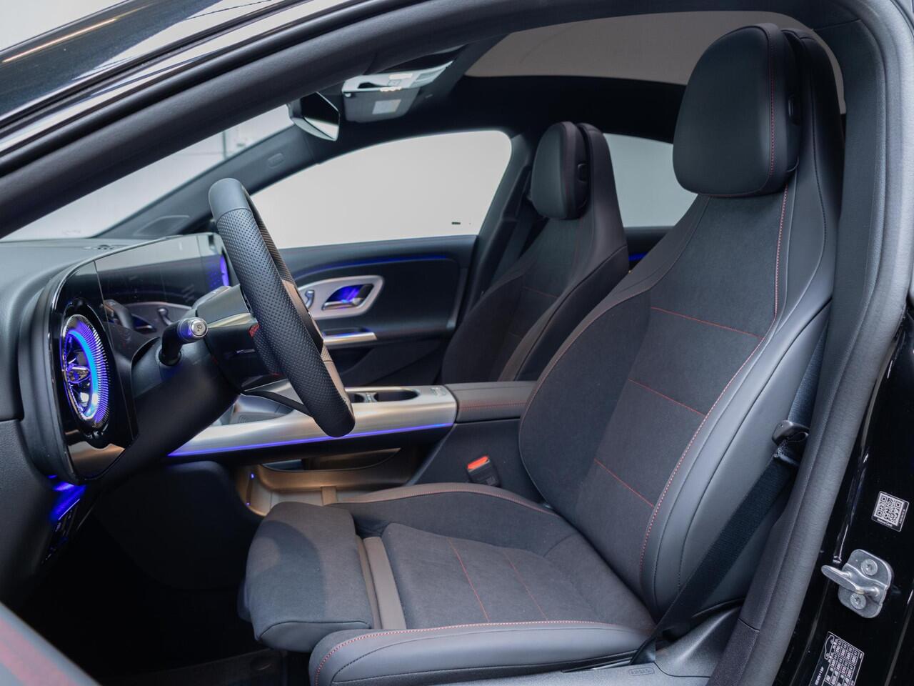 Mercedes-Benz CLA-KLASSE Coupé 250+ Launch Edition 85 kWh Trekhaak