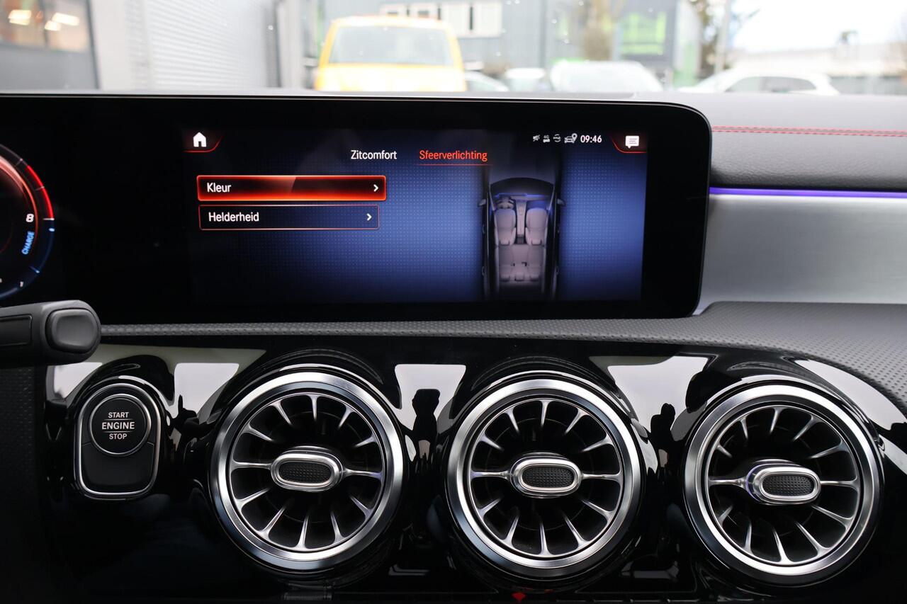 Mercedes-Benz CLA-KLASSE Shooting Brake 250e Business Solution AMG Limited 1e Eigenaar | Dealer Onderh | NL-Auto | BTW | Pano | Sfeer | WideScreen | Memory | Stoelverwarming | Elek Stoel/Klep | Matrix Led | 2 LaadKabels | Climate | Navi | Cruise | PDC