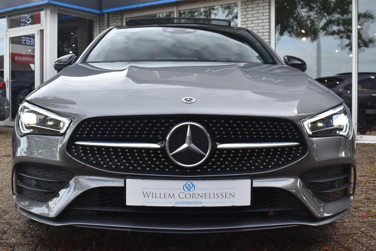 Mercedes-Benz CLA-KLASSE Shooting Brake 180 d AMG Pano Sfeer Elc Stoel Camera Advanced Aud