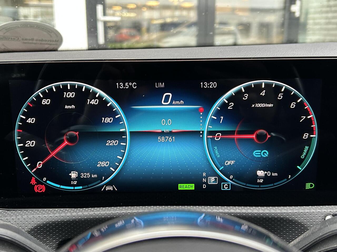 Mercedes-Benz CLA-KLASSE 250 e AMG | Panoramadak | Memorypakket | Sfeerverlichting