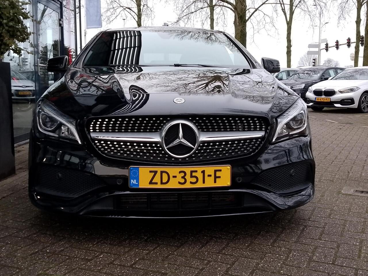 Mercedes-Benz CLA-KLASSE Shooting Brake 180 AUTOMAAT | Navi | AMG Styling | Airco | LM Velgen | Cruise Control |