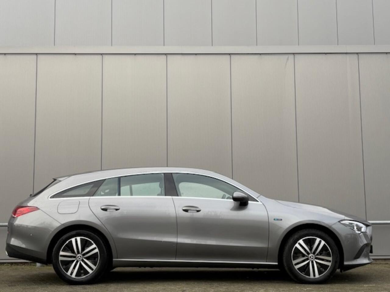 Mercedes-Benz CLA-KLASSE 250 e - nap! - airco - cruise - Navi - Leder -