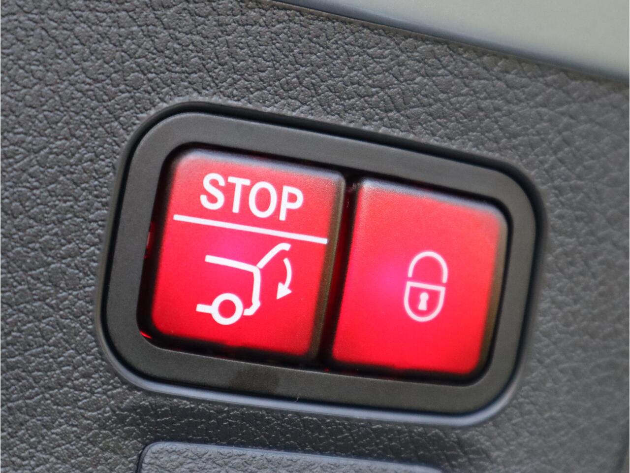 Mercedes-Benz CLA-KLASSE Shooting Brake 180 Star Edition