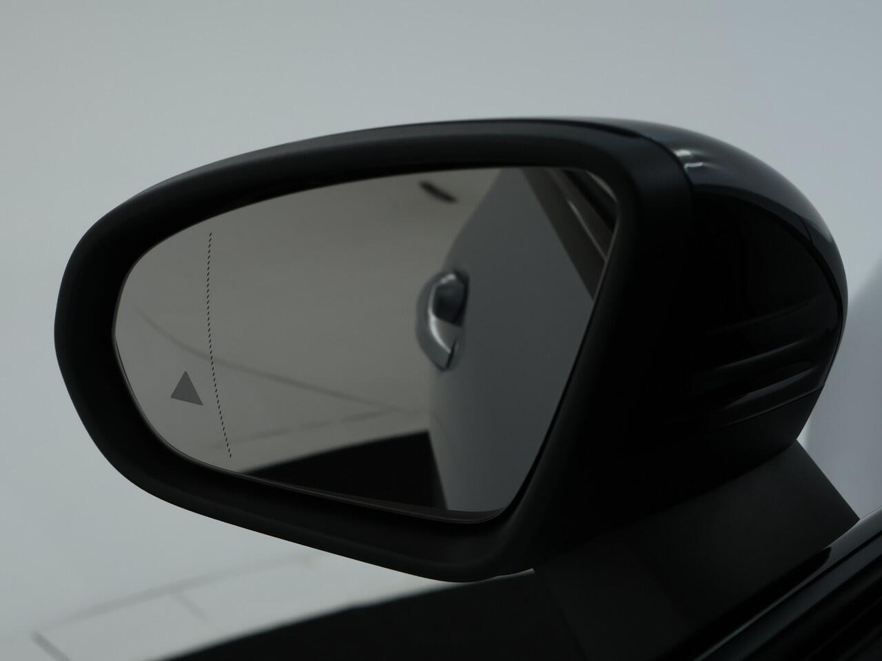 Mercedes-Benz CLA-KLASSE 250 e Star Edition | AMG Line | Night Pakket | Smartphone-integratie | Led koplampen | Inclusief 24 maanden MB Certified garantie voor Europa.