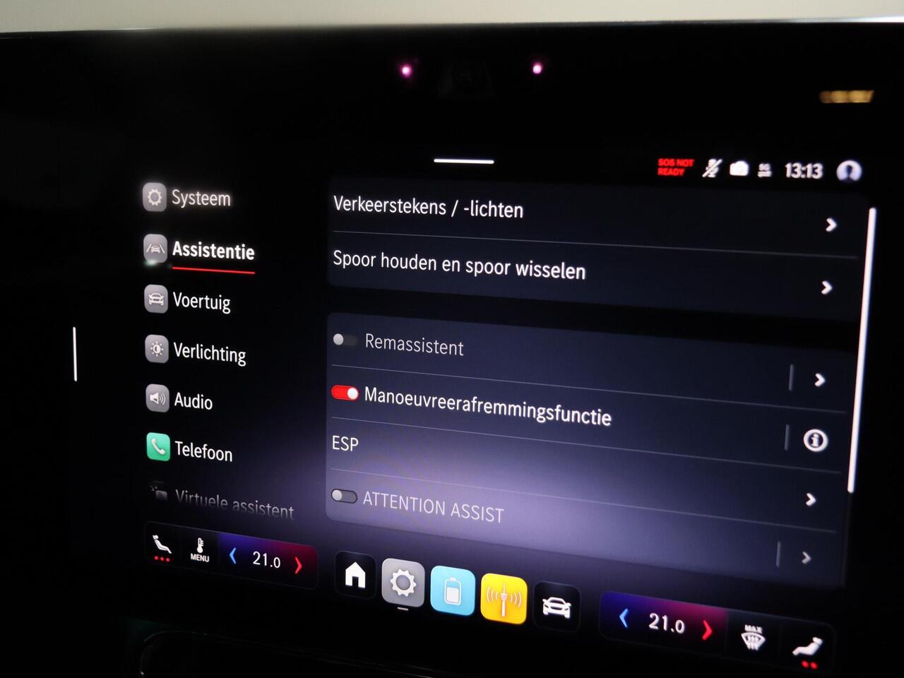 Mercedes-Benz CLA-KLASSE 250+ Launch Edition 85 kWh | Night | Panoramadak | Stoelverwarming | DISTRONIC | Achteruitrijcamera | Dodehoekassistent |