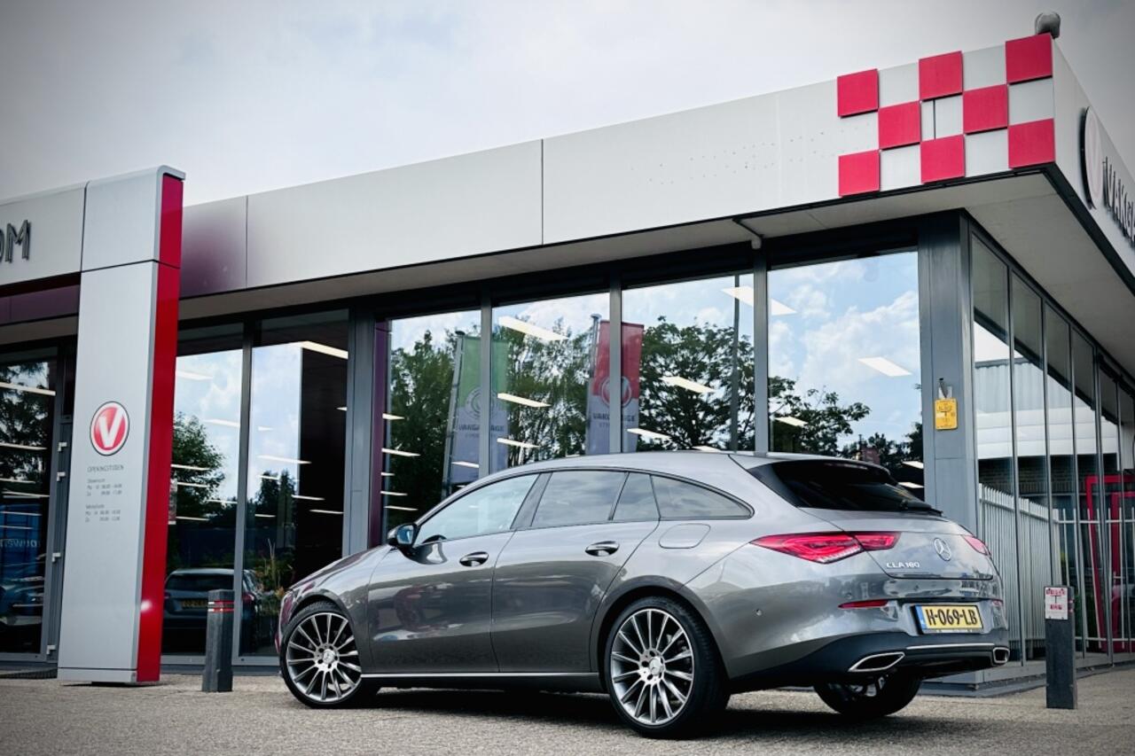 Mercedes-Benz CLA-KLASSE Shooting Brake 180 Advantage / CAMERA / LED / STOELVERWARMING / APPLE + ANDROID