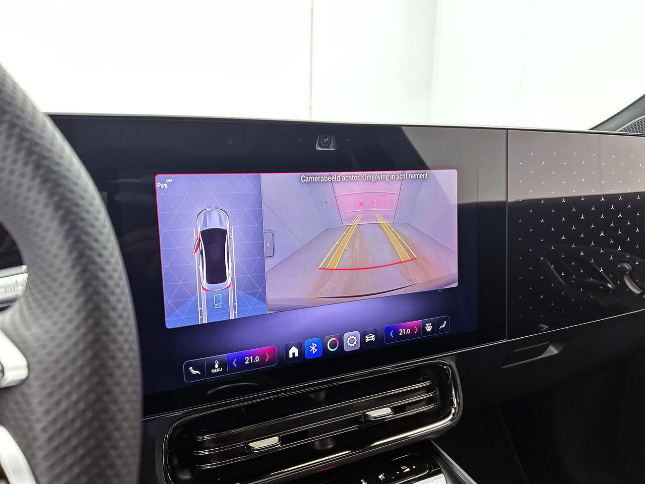 Mercedes-Benz CLA-KLASSE 250+ Launch Edition 85 kWh | Nightpakket | Warmtepomp | Memorypakket | 19 inch AMG-velgen | Smartphone integratiepakket | Multibeam LED | Sierdelen aluminium | Antidiefstal pakket URBAN GUARD |