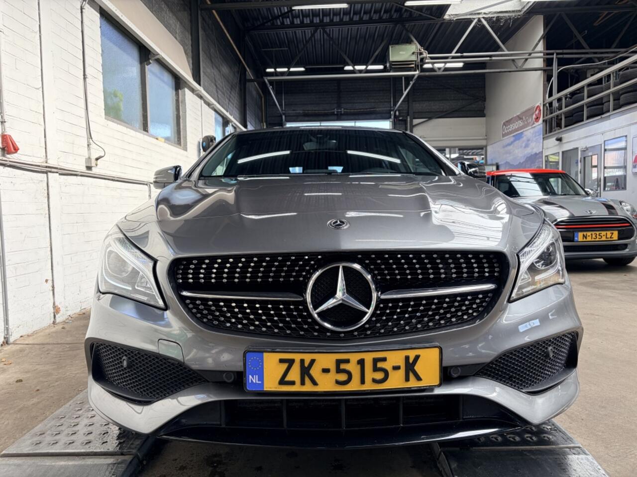 Mercedes-Benz CLA-KLASSE 180 AMG-Line Nightpakket Cruise Clima Navi NL Auto