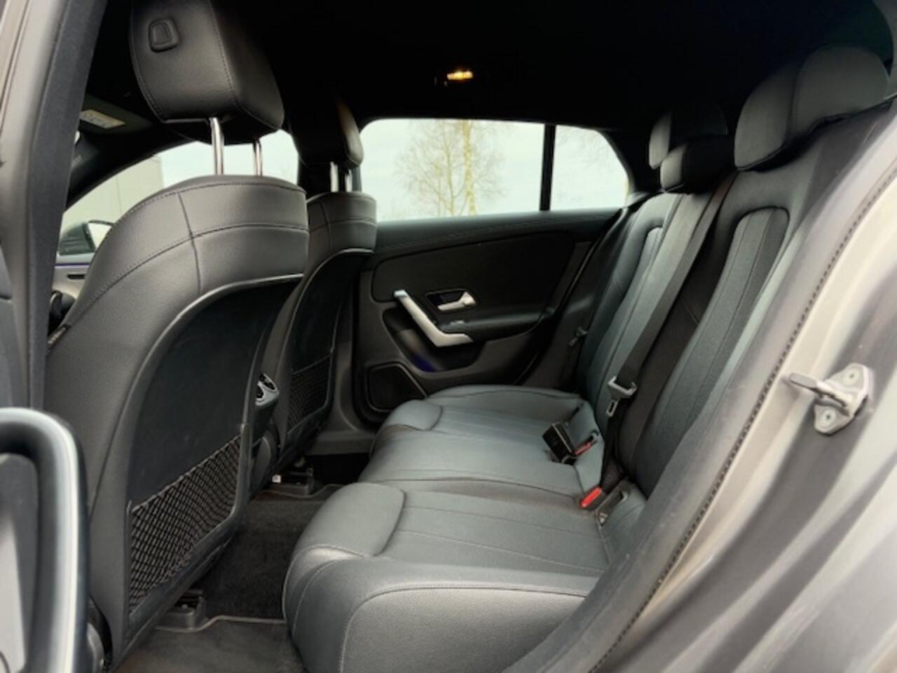 Mercedes-Benz CLA-KLASSE 250 e - nap! - airco - cruise - Navi - Leder -