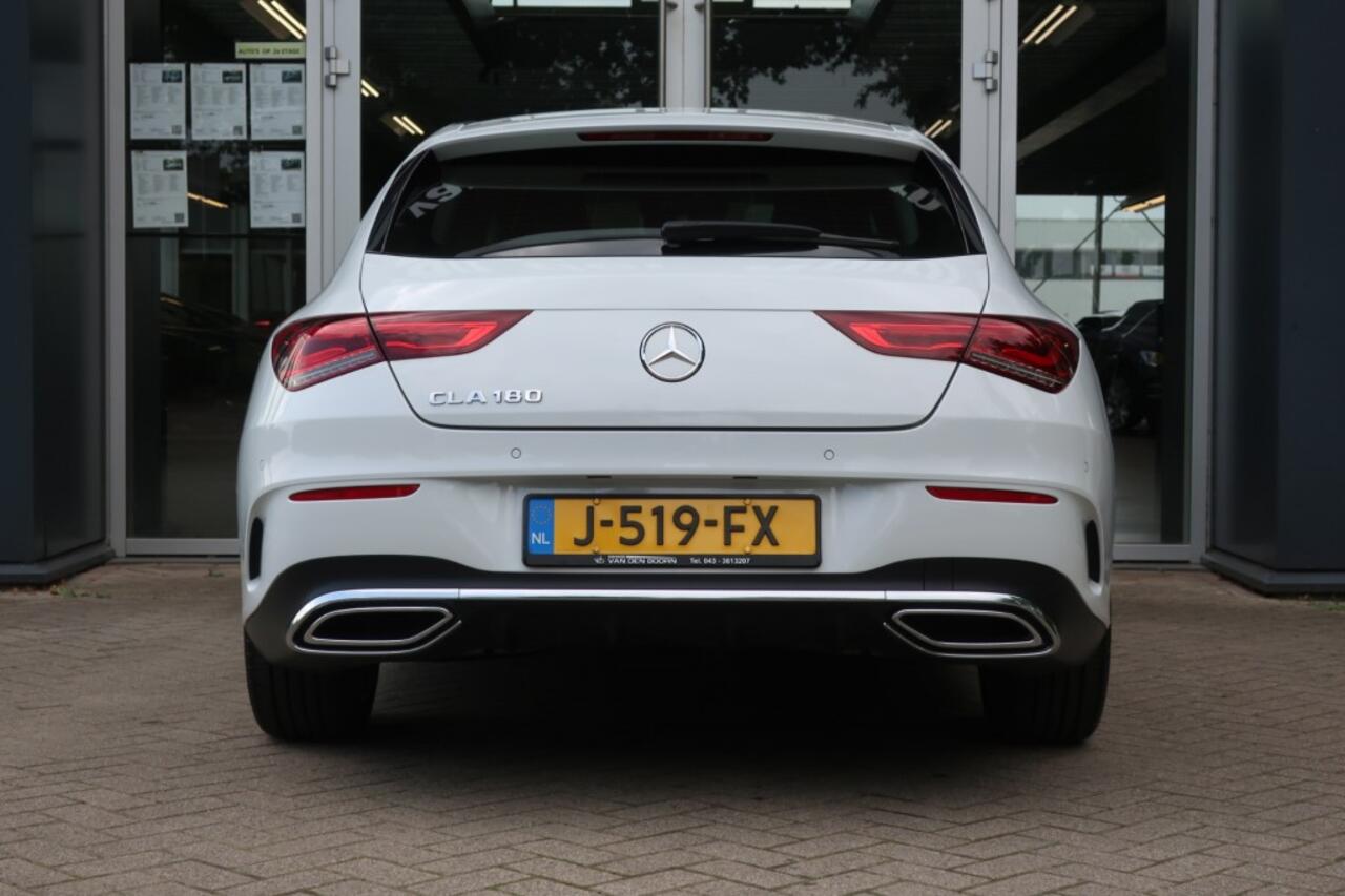 Mercedes-Benz CLA-KLASSE CLA180 AMG LINE, Navi, Apple Carplay/ Android Auto, LED, etc.