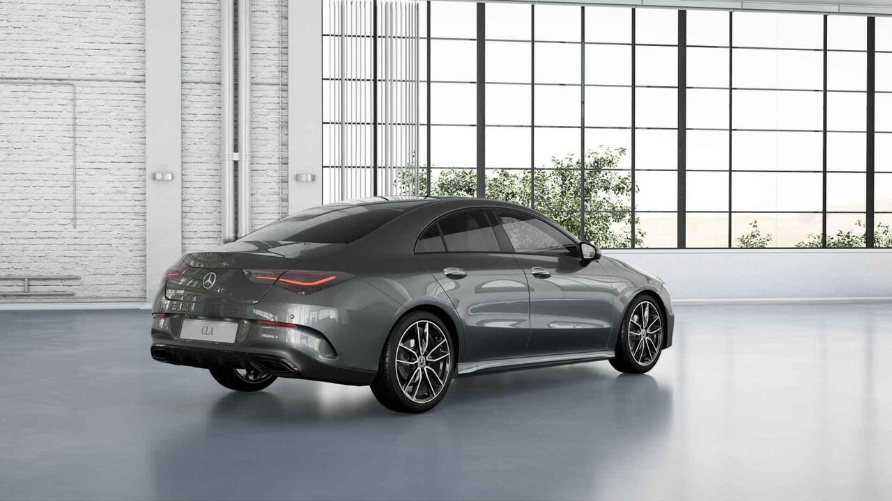 Mercedes-Benz CLA-KLASSE 180 Business Solution AMG | Panoramaschuifdak | AMG Line Plus | Night pakket | Head-up display | 360° camera | 19"AMG velgen |