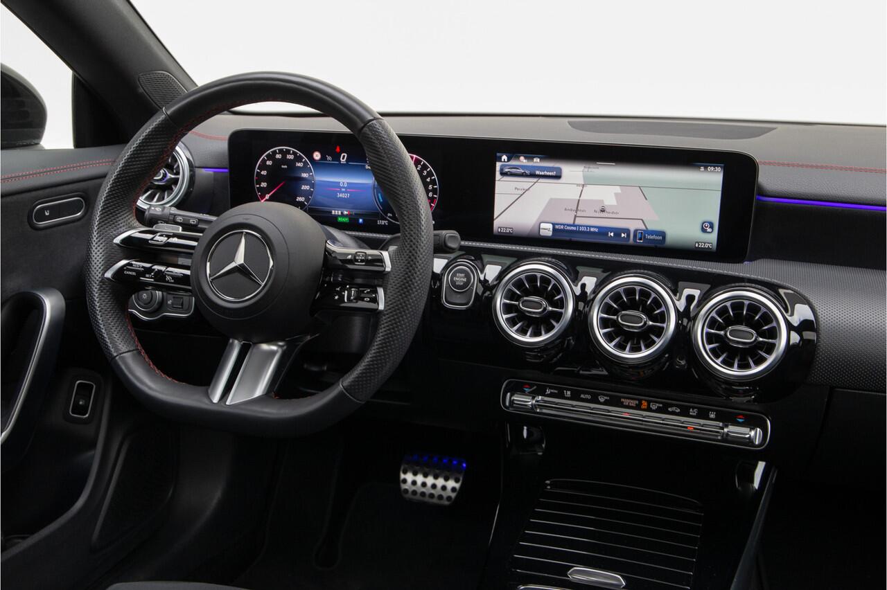 Mercedes-Benz CLA-KLASSE Shooting Brake 250 e AMG Premium, Nightpack, Pano, Key-Less, Hybrid 2024