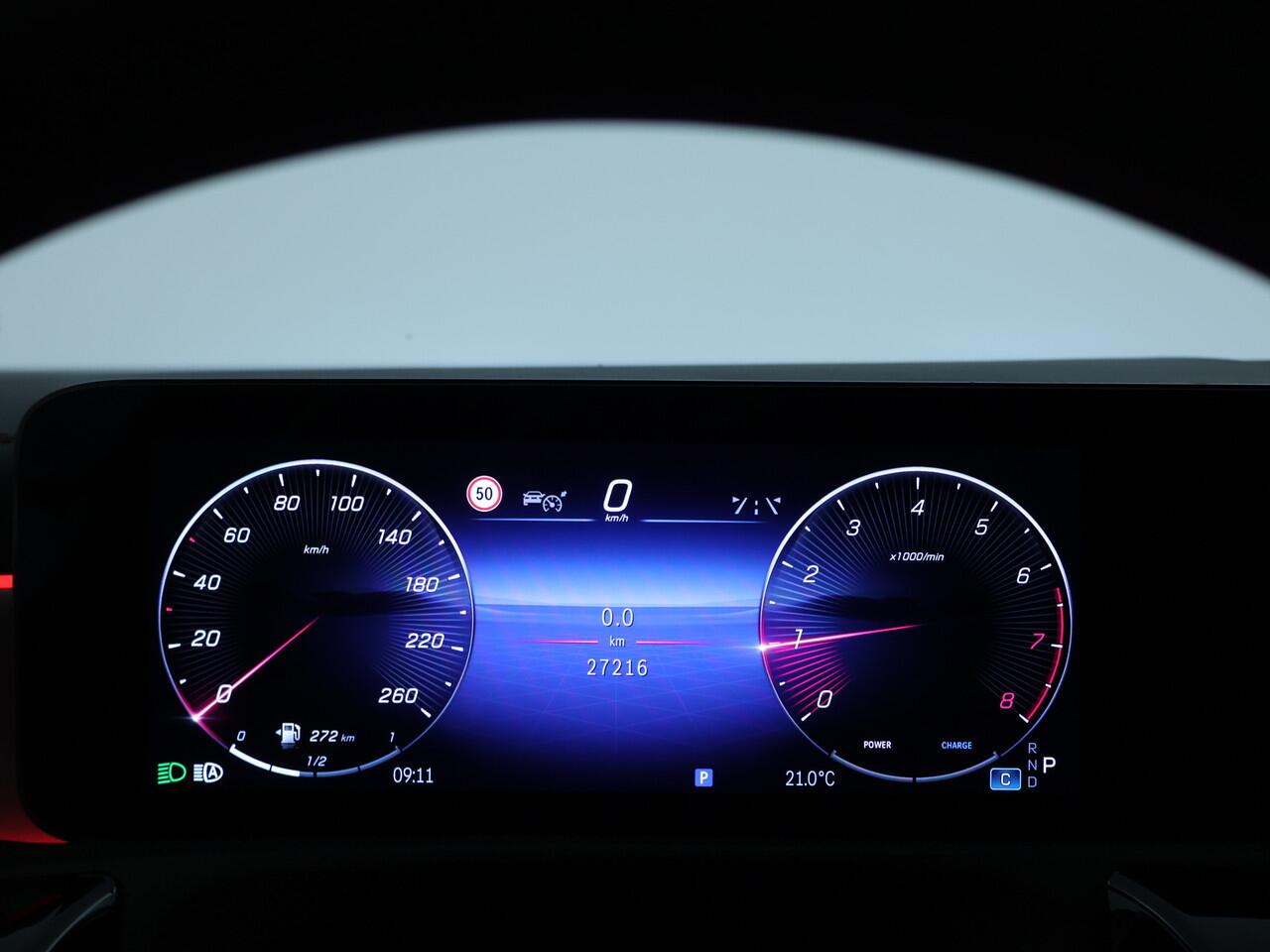 Mercedes-Benz CLA-KLASSE Shooting Brake 180 AMG Line | Nightpakket | Premium Pack | Parkeerpakket met achteruitrijcamera | EASY PACK achterklep | Inclusief 24 maanden MB Certified garantie voor Europa.|