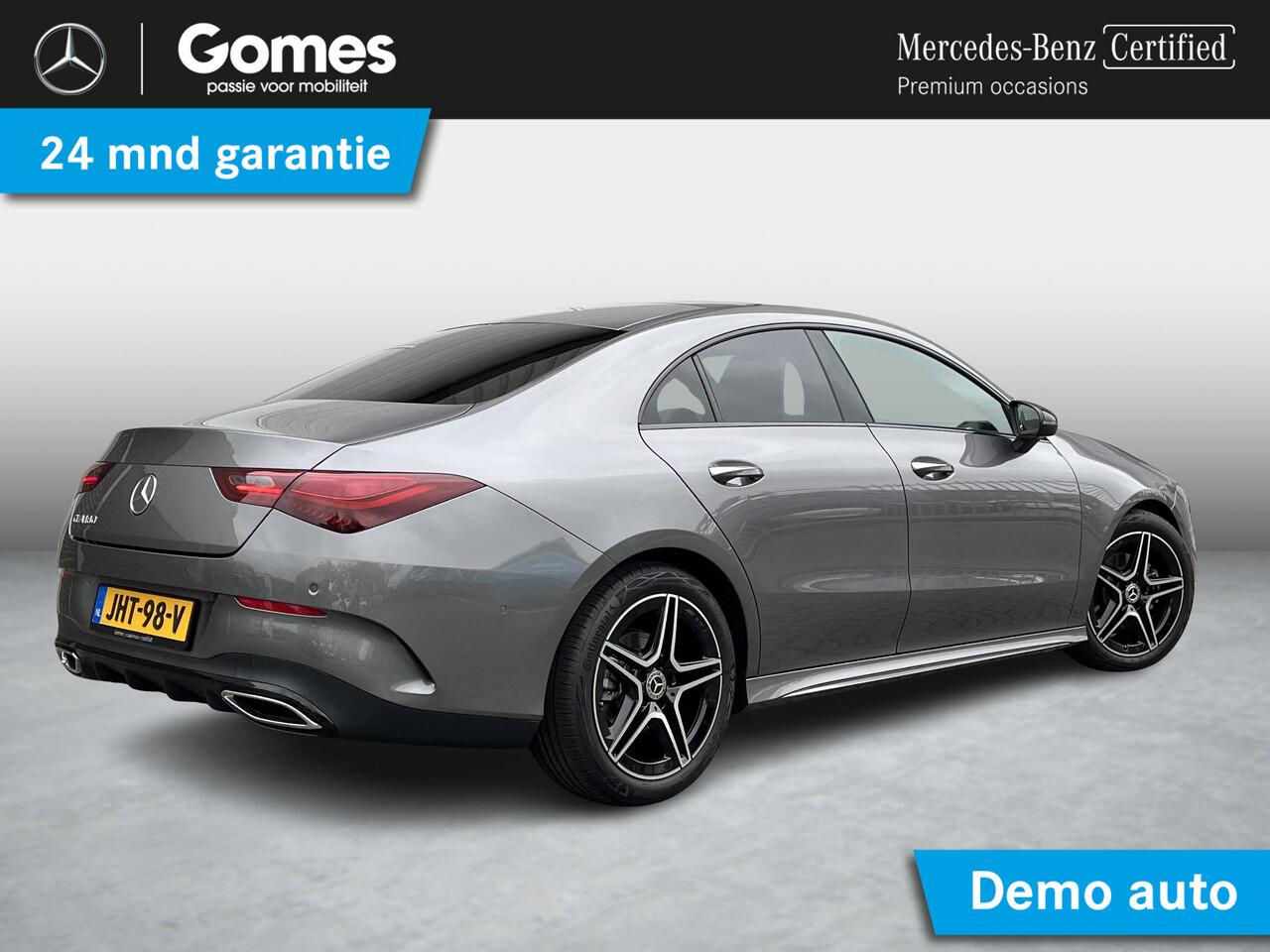 Mercedes-Benz CLA-KLASSE 180 Star Edition AMG | Night Pakket | Panoramadak | DISTRONIC Afstandsassistent | Dodehoekassistent | MULTIBEAM LED Koplampen | Sfeerverlichting | Stoelverwarming | Apple CarPlay | Android Auto | Sierdelen Aluminium | Elektrisch Inklapbare Buitenspiegels 