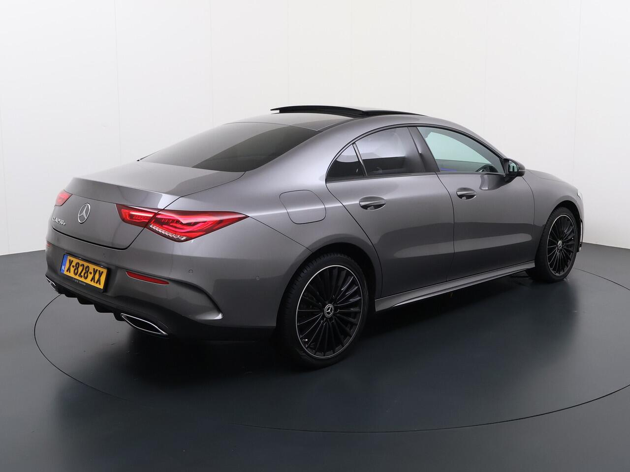 Mercedes-Benz CLA-KLASSE CLA 250 e Coupé AMG Line Night | Pano Multibeam Sound Night