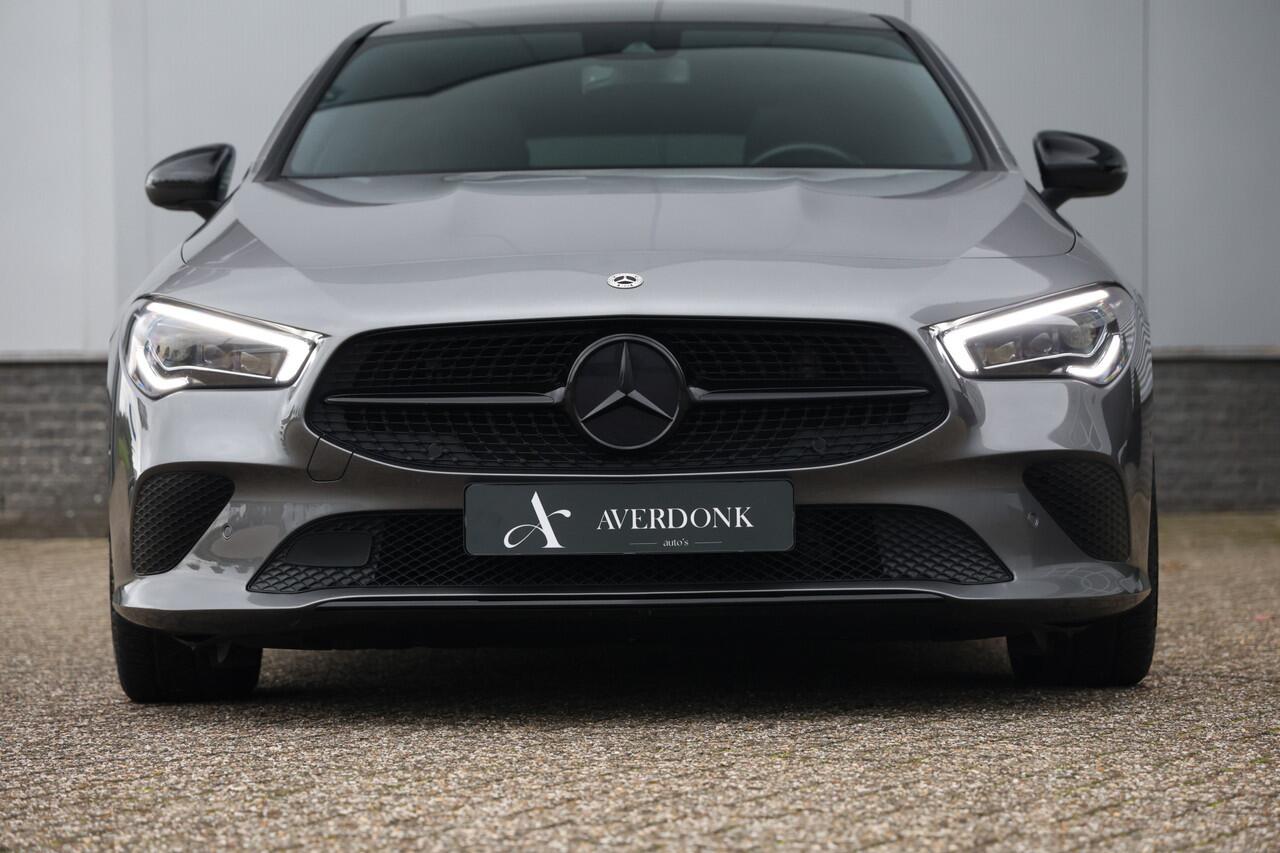 Mercedes-Benz CLA-KLASSE Shootingbrake CLA 200 Luxury 163PK Aut. NAP|Pano|Leder|Sfeerv|Widescreen|Carplay