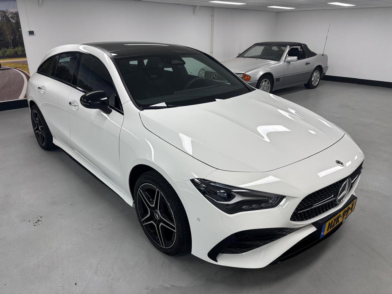 Mercedes-Benz CLA-KLASSE Shooting Brake 200 AMG Line Panorama Led Camera Keyless go Widescreen