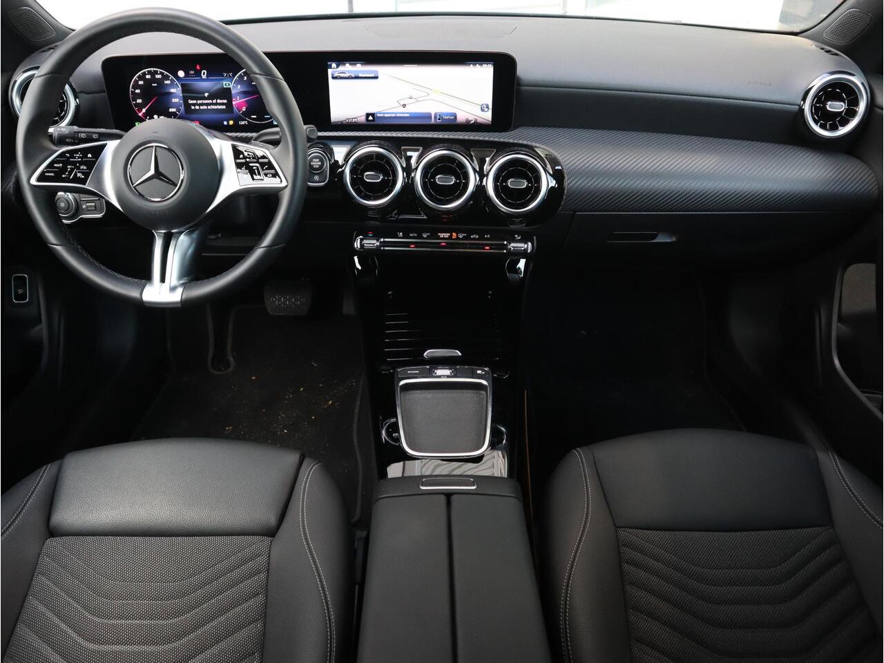 Mercedes-Benz CLA-KLASSE Shooting Brake 180 Business Solution Luxury