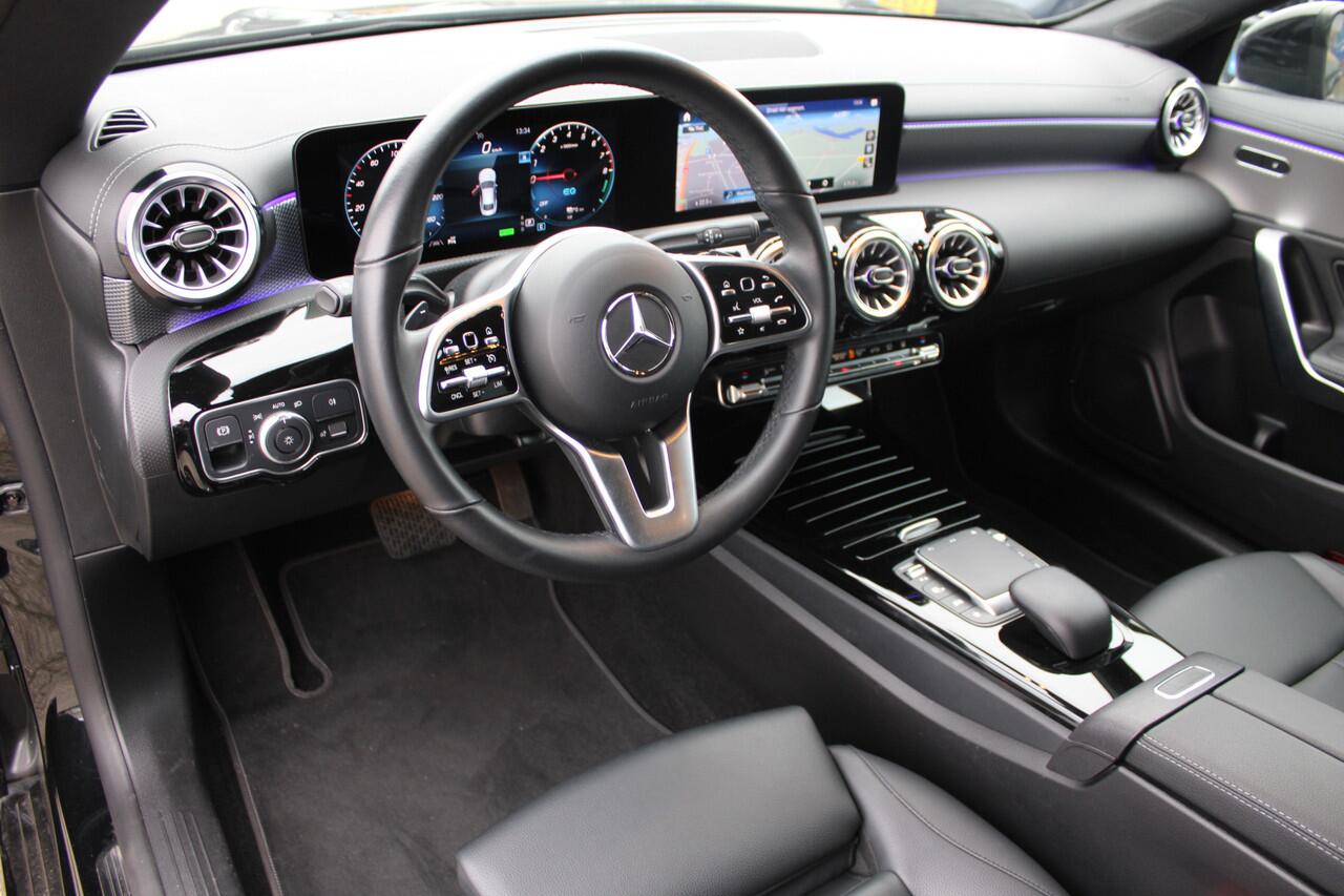 Mercedes-Benz CLA-KLASSE 250e Premium NIGHT PAKKET LEDER SFEER WIDESCREEN 18''