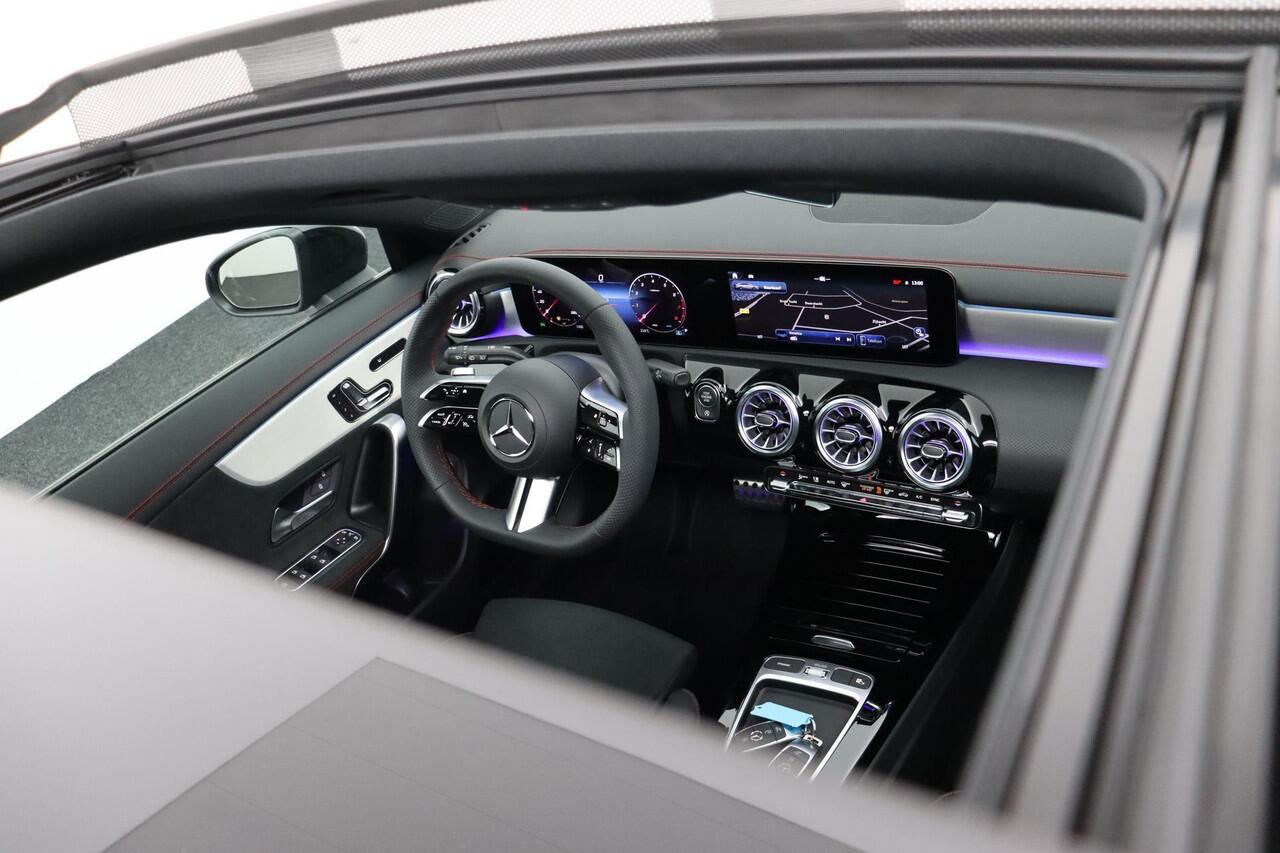 Mercedes-Benz CLA-KLASSE Shooting Brake 200 AMG Line