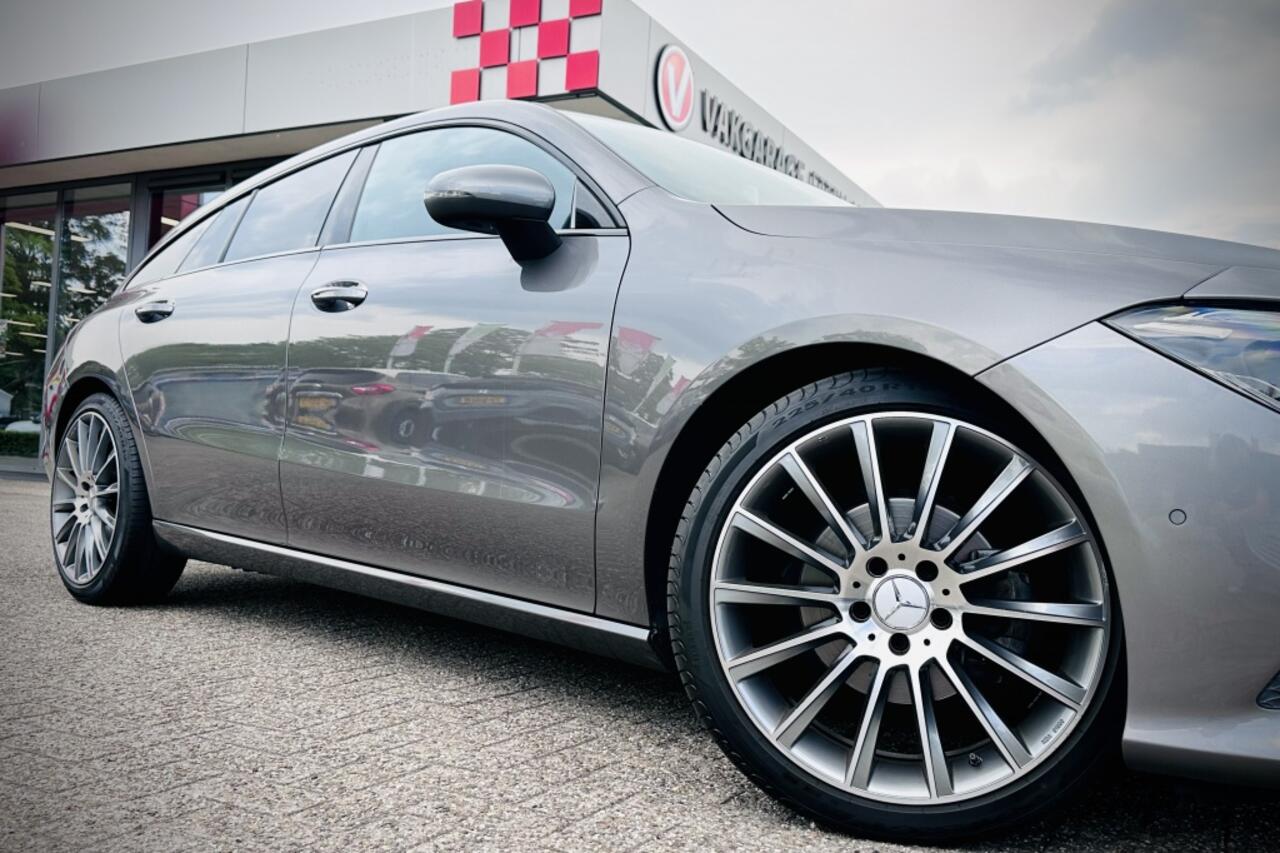 Mercedes-Benz CLA-KLASSE Shooting Brake 180 Advantage / CAMERA / LED / STOELVERWARMING / APPLE + ANDROID