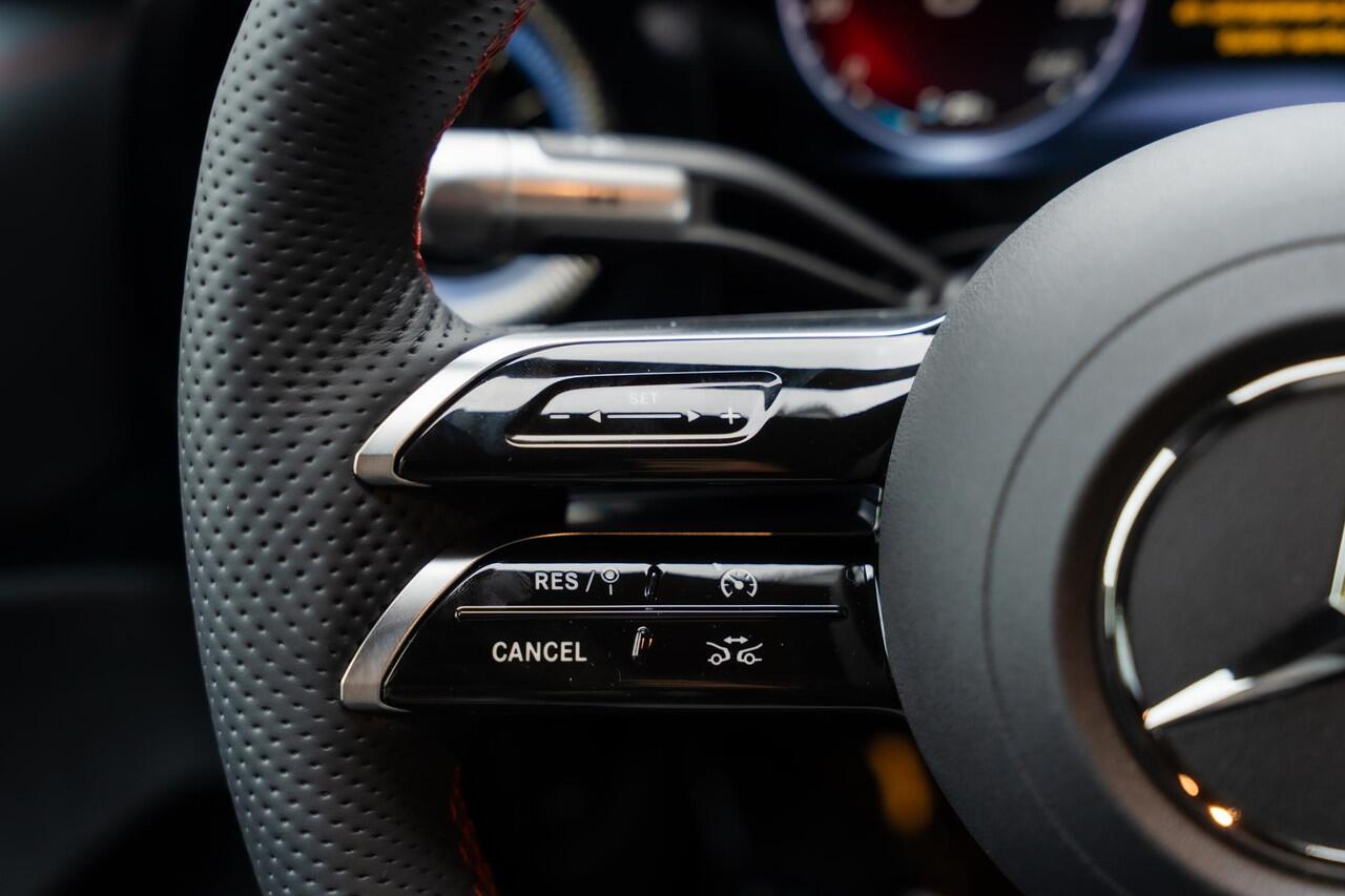 Mercedes-Benz CLA-KLASSE 250+ Launch Edition 85 kWh | Night | Panoramadak | DISTRONIC | Achteruitrijcamera | Dodehoekassistent |