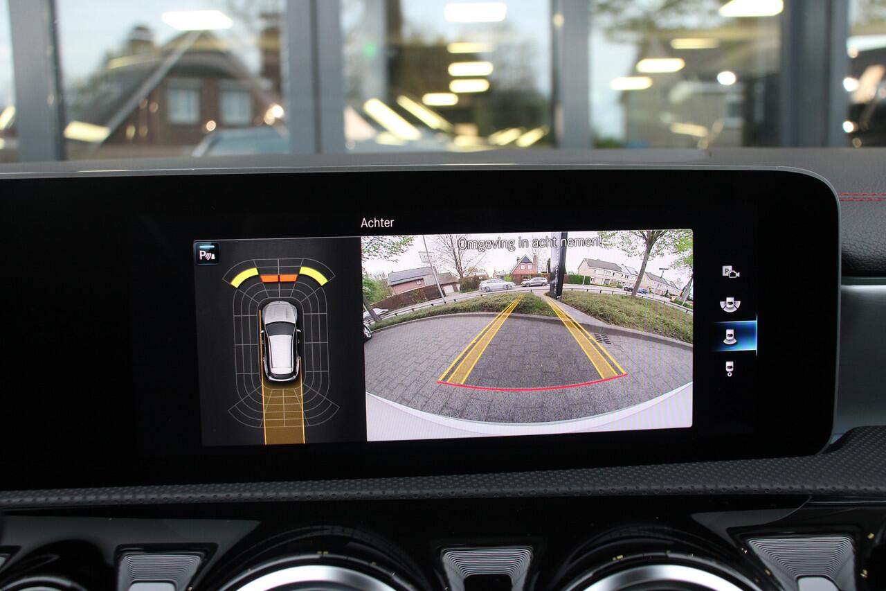 Mercedes-Benz CLA-KLASSE Shooting Brake 250 4MATIC Premium Plus Navi/Camera/Keyless/Memory/Sfeerverlichting/Panoramadak/H-leder/18Inch